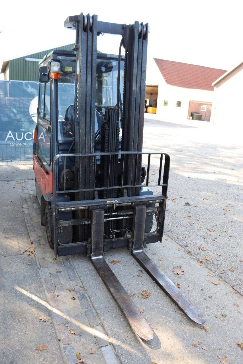 Toyota 7FBMF35 Elektrogabelstapler 3500 kg 4,7 m 2012