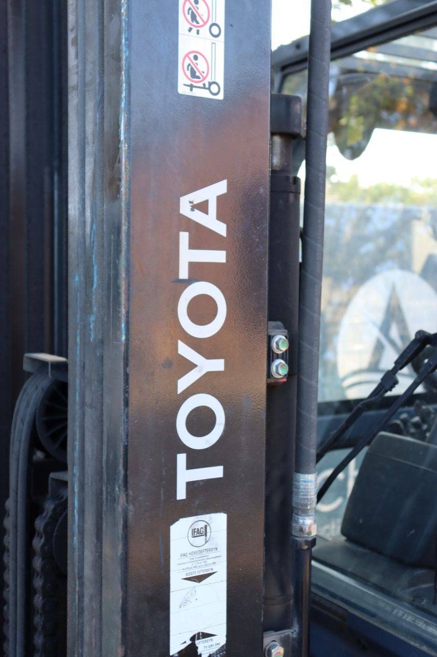Toyota 7FBMF35 Elektrogabelstapler 3500 kg 4,7 m 2012