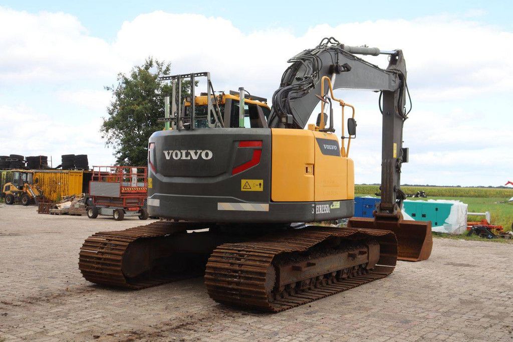 Raupenbagger Volvo ECR235DL Diesel 129kW 2013