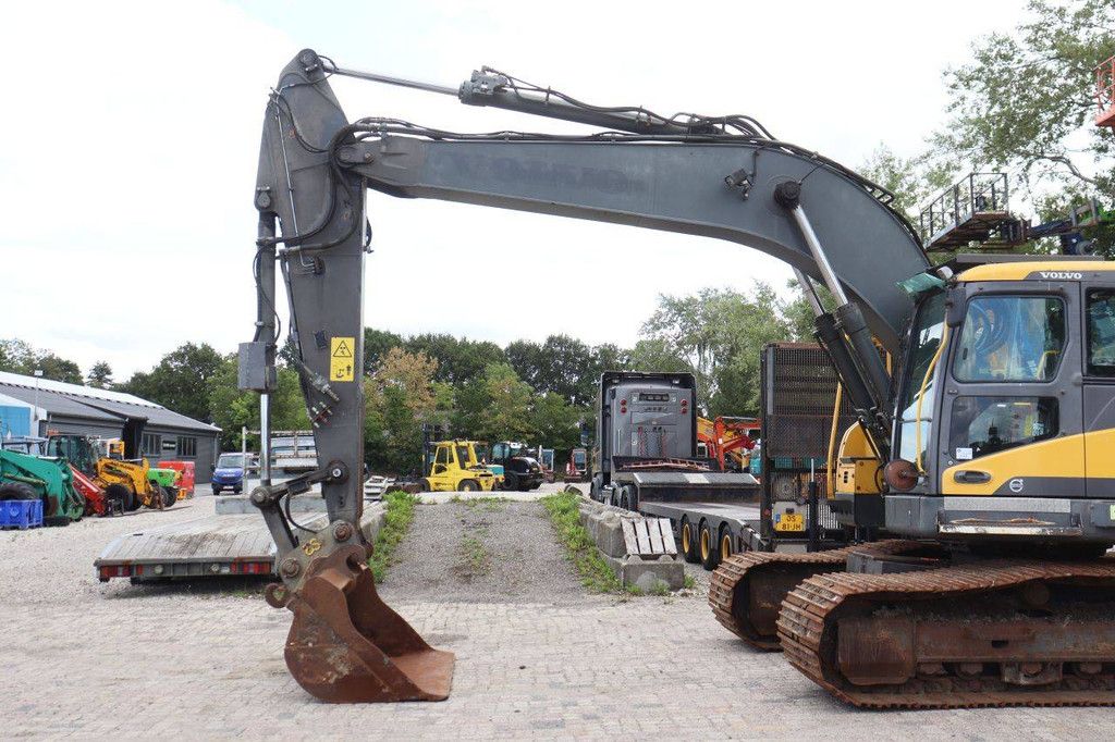 Raupenbagger Volvo ECR235DL Diesel 129kW 2013