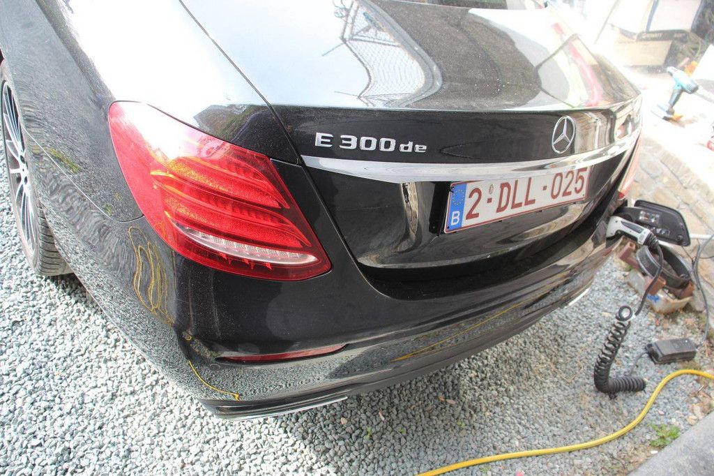 Pkw Mercedes-Benz E300DE Diesel + Elektro 194 PS 2019