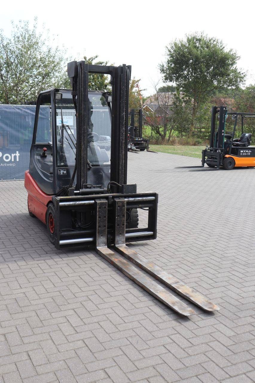 Linde E30-02 Elektrogabelstapler 3000kg 2000