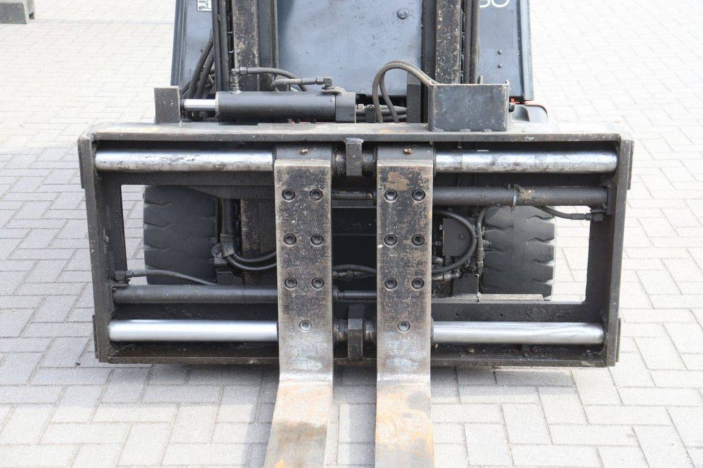 Linde E30-02 Elektrogabelstapler 3000kg 2000