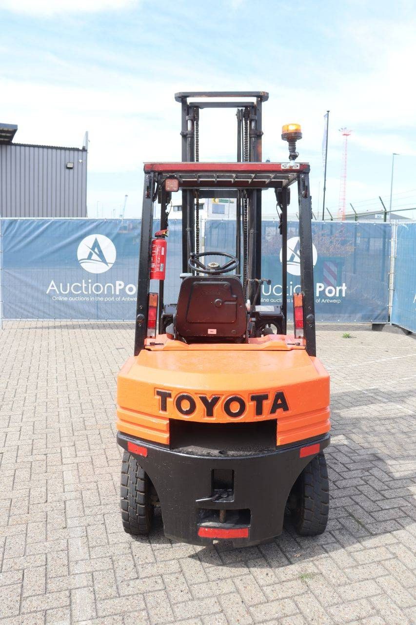 Gabelstapler Toyota 02-5FDF25 Diesel 2500kg 4,3m 1990