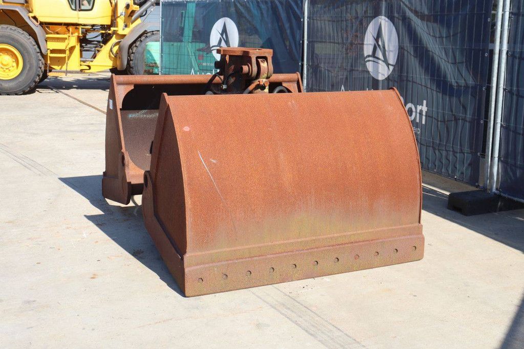 Hydraulic grab 1900kg 1996