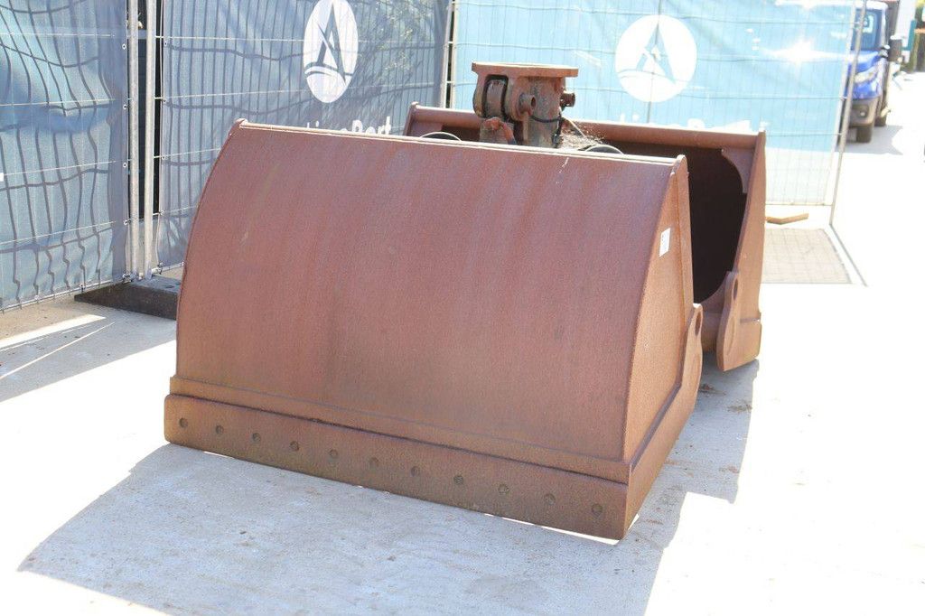 Hydraulic grab 1900kg 1996