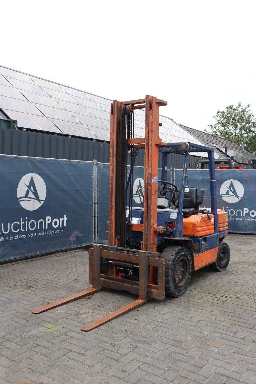 Gabelstapler Toyota 02-5FD30 Diesel 3000 kg 4,0 m