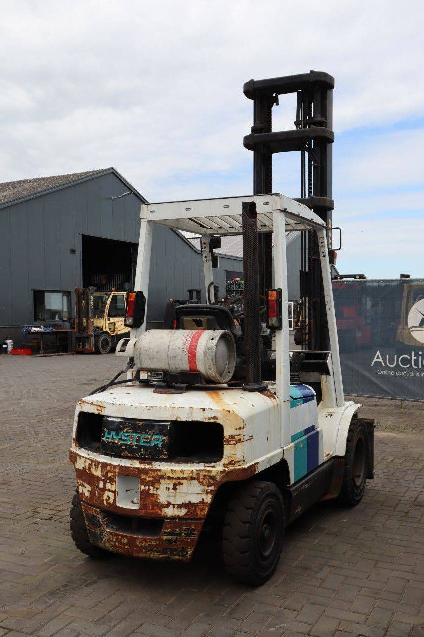 Forklift Hyster H3.20XML LPG 2810kg 5.2m 2003