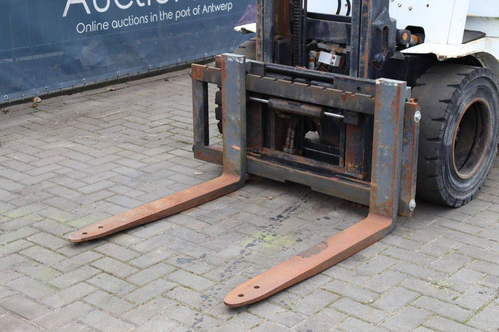 Forklift Hyster H3.20XML LPG 2810kg 5.2m 2003