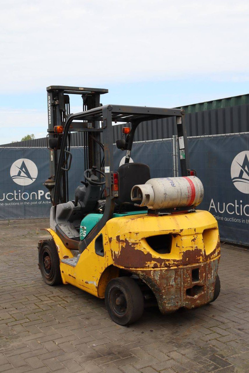 Forklift Komatsu FG25HT-16R LPG 2500kg 4.0m 2007