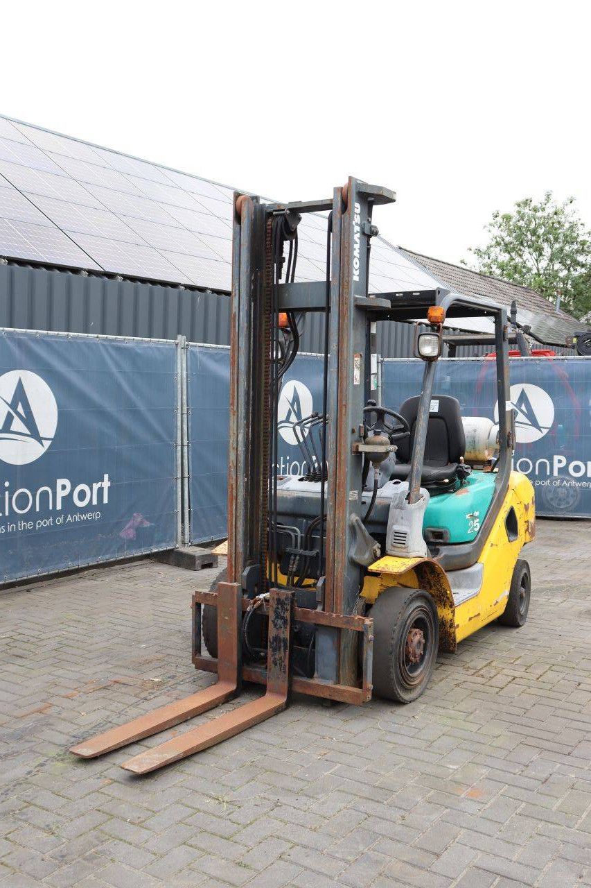 Forklift Komatsu FG25HT-16R LPG 2500kg 4.0m 2007