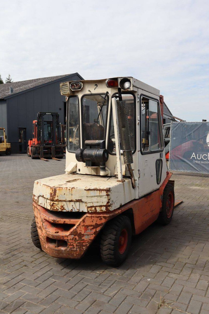 Forklift Nissan EGF02-A30U Diesel 3000kg 3.2m