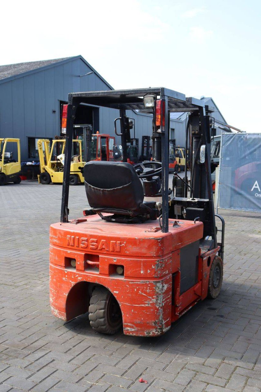 Nissan Gabelstapler NO1L18U Elektro 1650 kg 4,3 m 1993