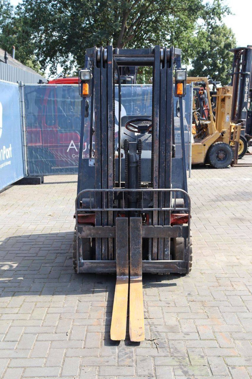 Nissan Gabelstapler NO1L18U Elektro 1650 kg 4,3 m 1993