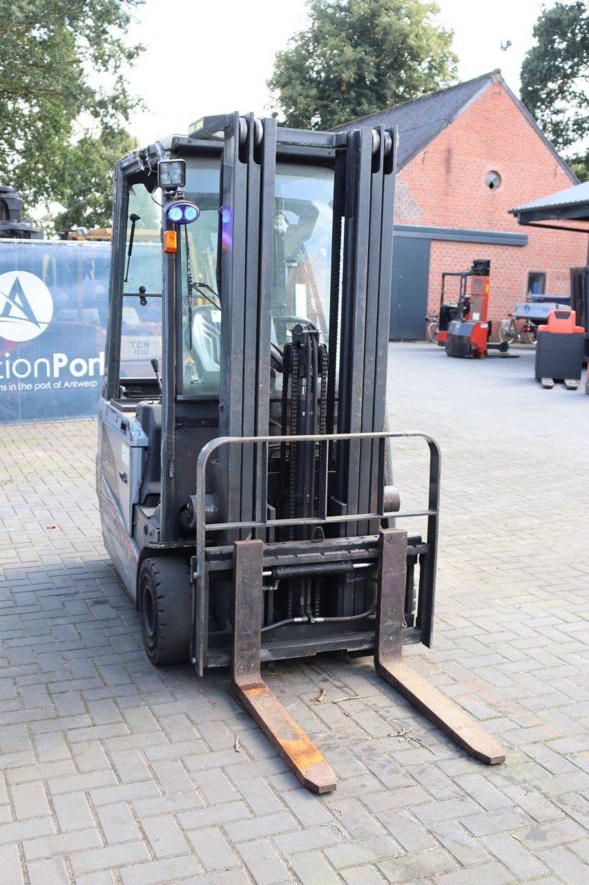 Nissan G1N1L16Q Elektro-Gabelstapler, 1600 kg, 4,75 m, Baujahr 2008