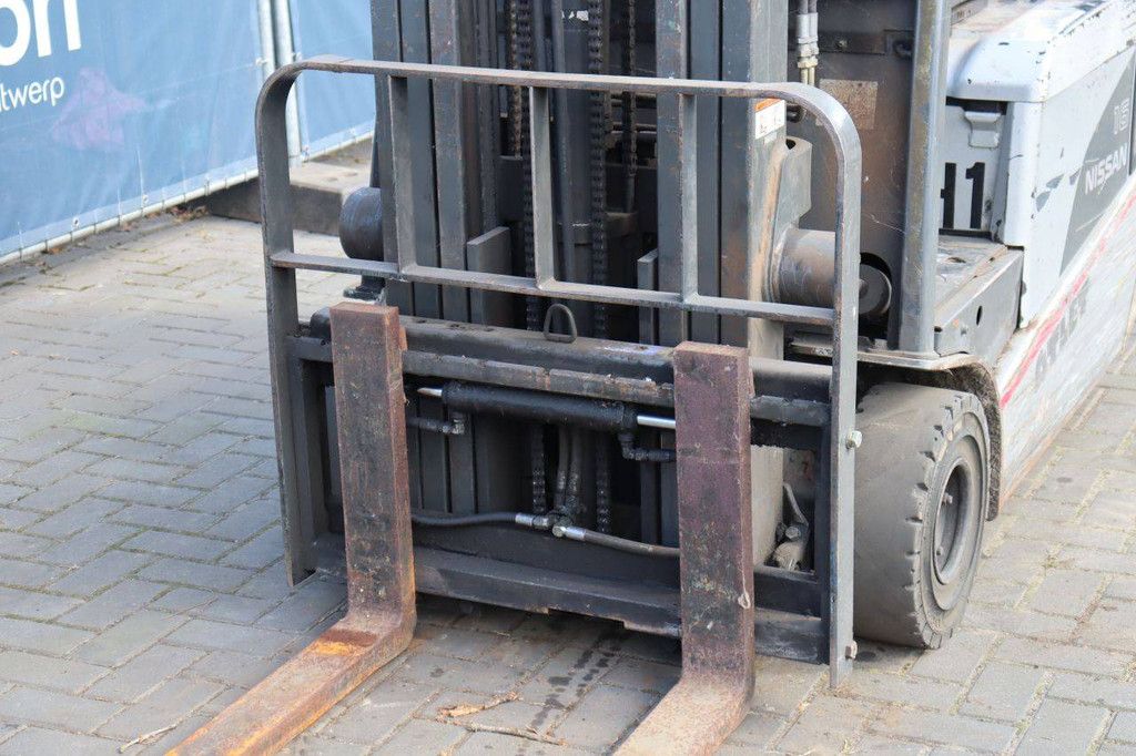 Nissan G1N1L16Q Elektro-Gabelstapler, 1600 kg, 4,75 m, Baujahr 2008