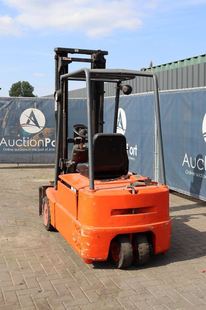 Linde E15S-02 Elektrogabelstapler 1500kg 2000