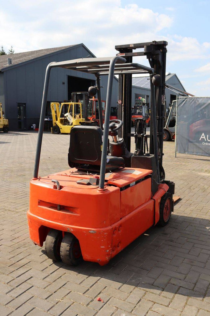 Linde E15S-02 Elektrogabelstapler 1500kg 2000