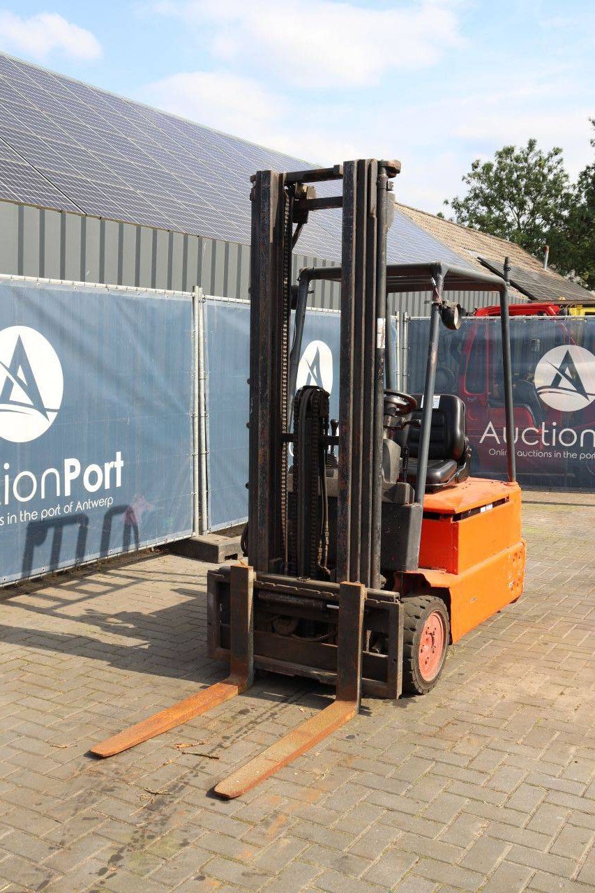 Linde E15S-02 Elektrogabelstapler 1500kg 2000