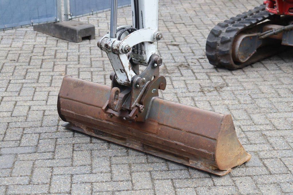Mini excavator Takeuchi TB225 Diesel 16.5kW 2018