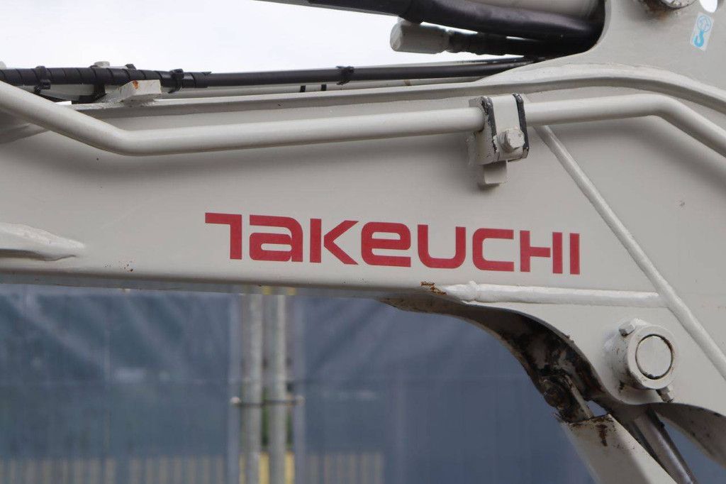 Mini excavator Takeuchi TB225 Diesel 16.5kW 2018
