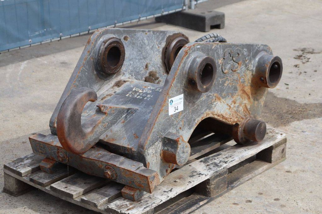 Quick coupler Eurosteel EC350EL/EC380EL 2022