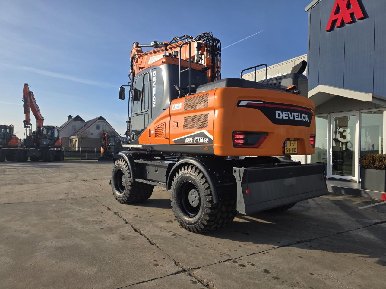 Develon DX170W-7