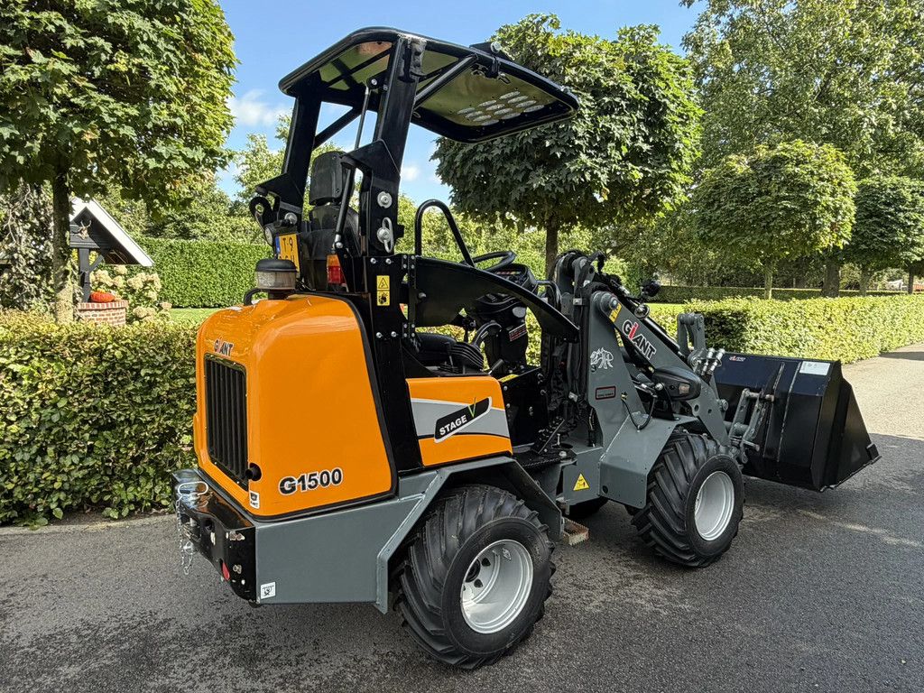 Giant G1500 W15