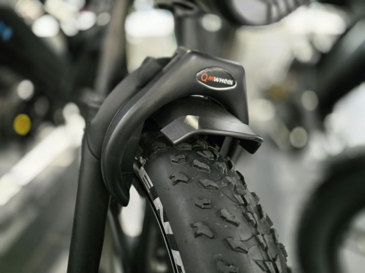 QM D50 Elektrische Fatbike – Zwart – Full Option Ebike Fatbike