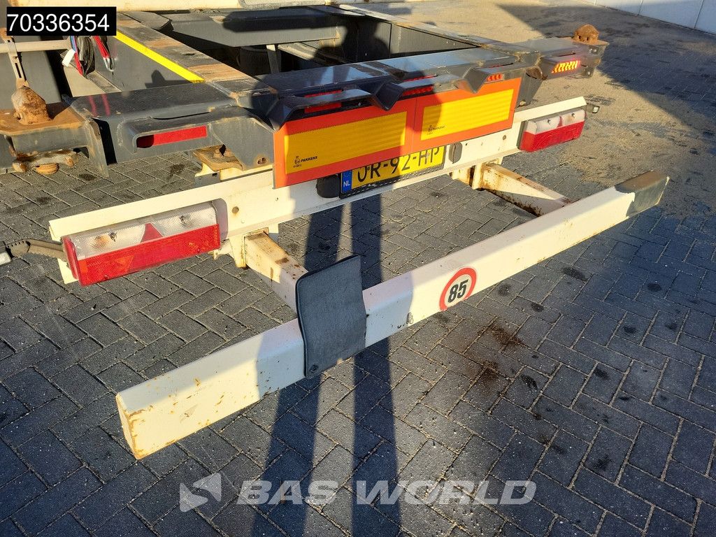 Kässbohrer CS 3 axles 40ft Lift Axle Stack