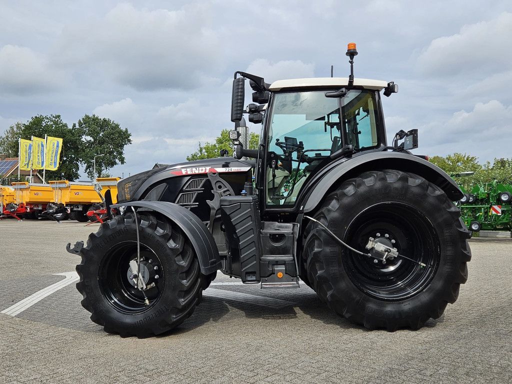 Fendt 724 Vario SCR Gen 6 Profi Plus