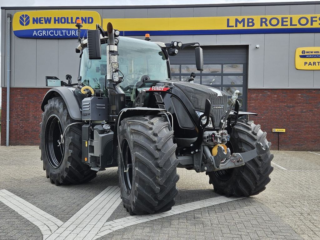 Fendt 724 Vario SCR Gen 6 Profi Plus