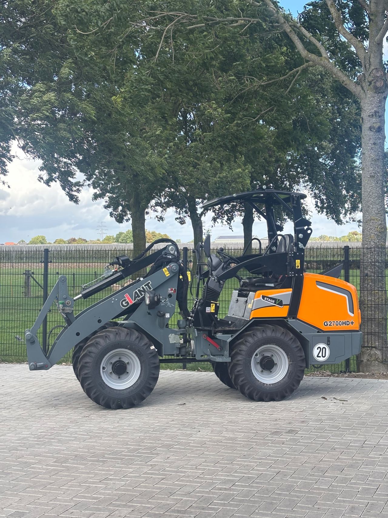 Giant g2700 HD + | 1200 uur | 2023