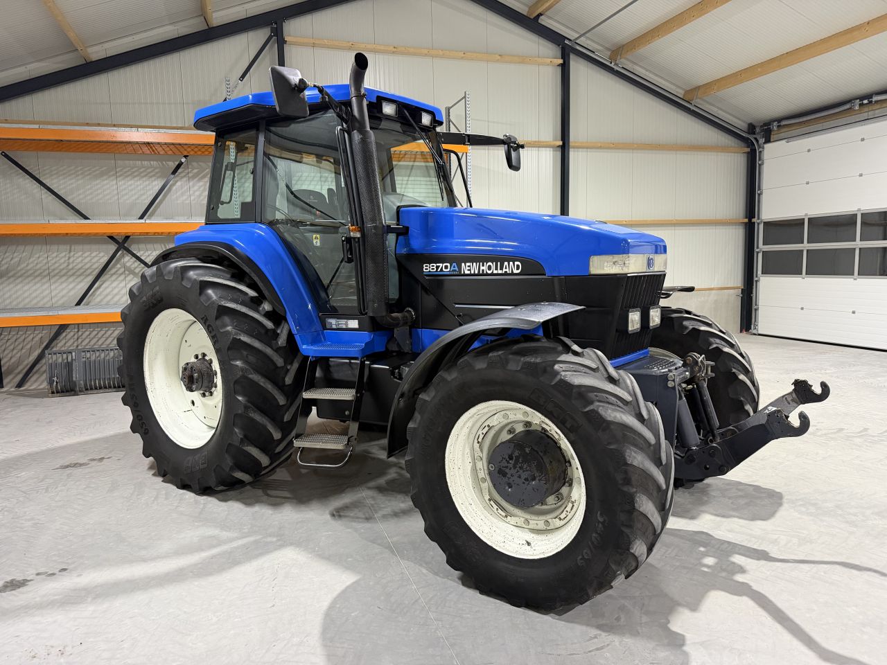 New holland 8870A