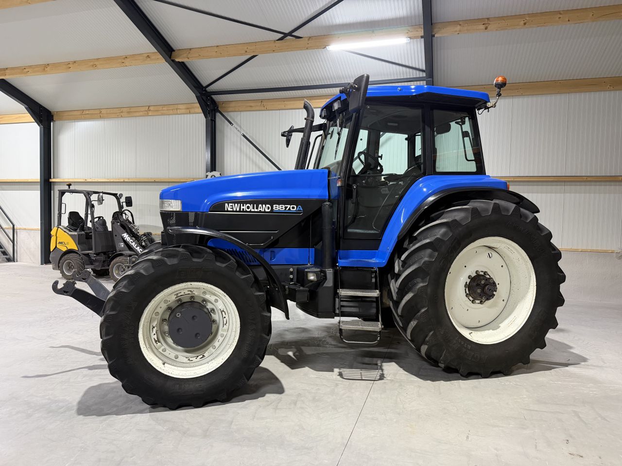 New holland 8870A