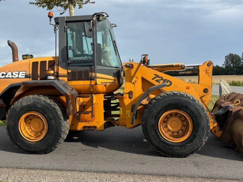 Case IH 721D Velkørende gummiged