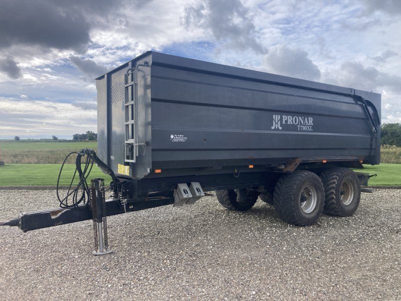 Pronar T700 XL