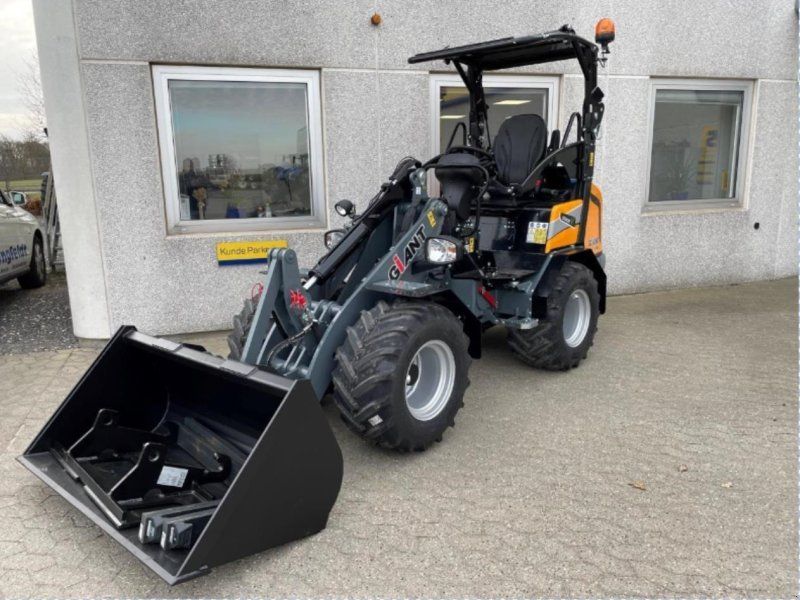 Giant G2500 HD PLUS