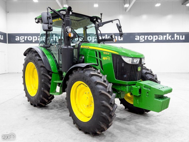 John Deere 5105M UN Powr8 Eco 32/16 40 km/h transmission with creeper g