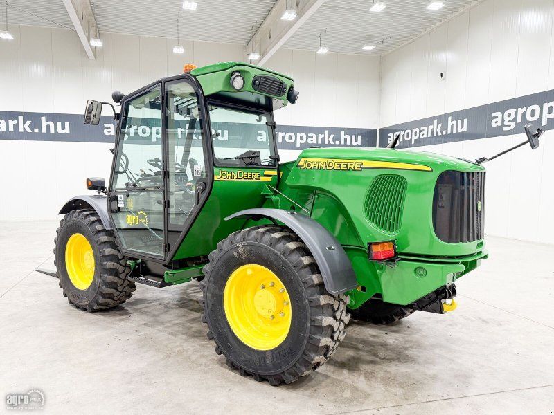 John Deere 3420