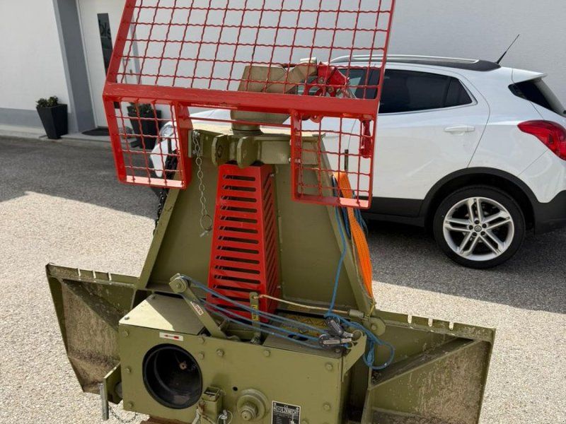 Holzknecht HS 150