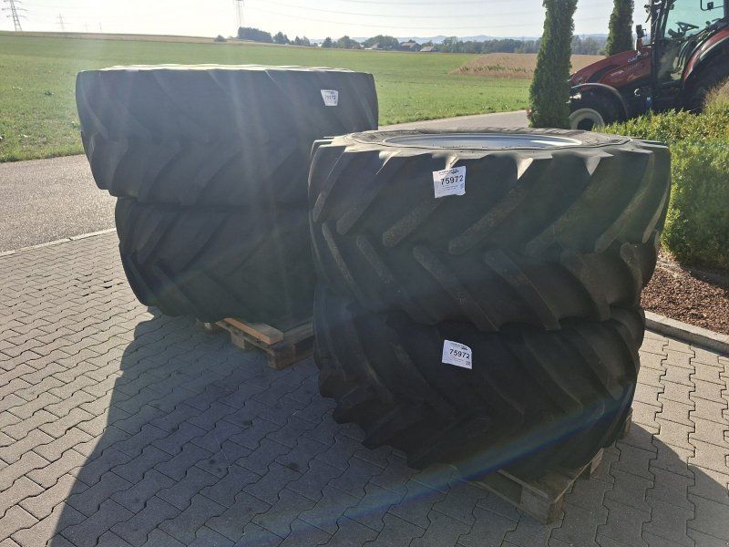 Michelin 710/60R42+600/60R30 Kompletträder