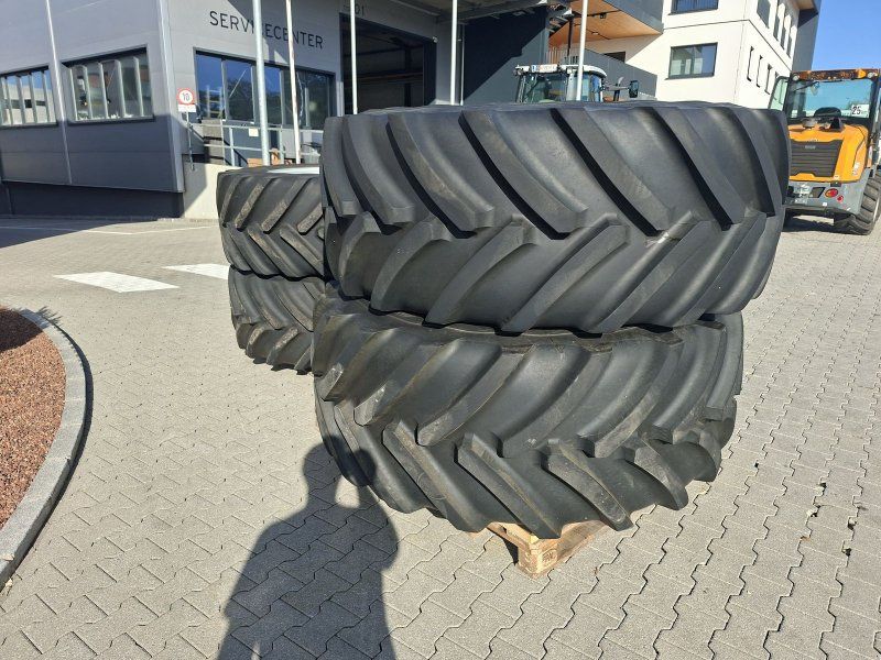 Michelin 710/60R42+600/60R30 Kompletträder