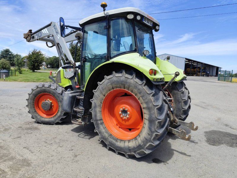 Claas ARION 610