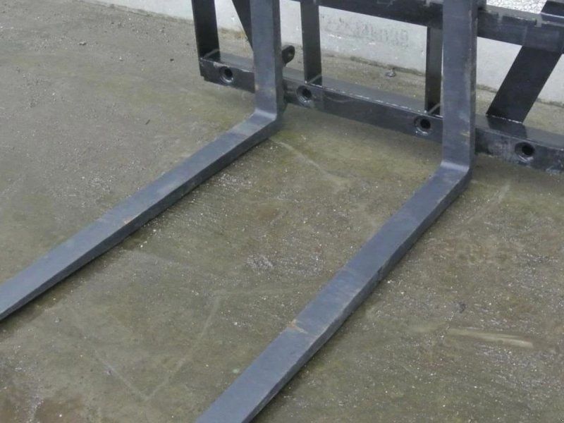 Metal Technik Pallegafler, 2000 kg.