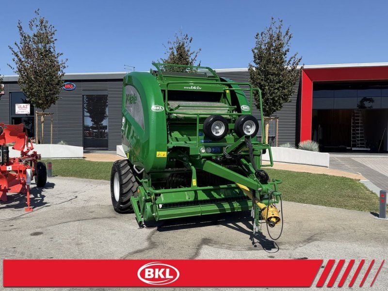 McHale V6750 Rundbalenpressen