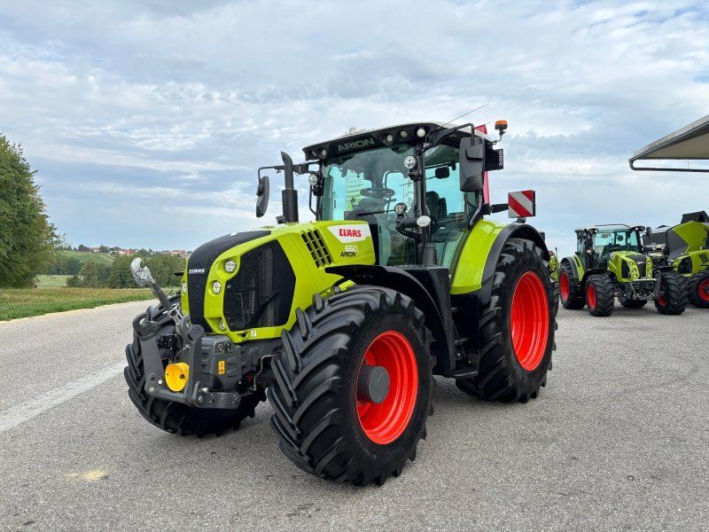 Claas ARION 660