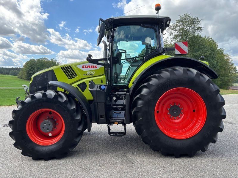 Claas Axion 850