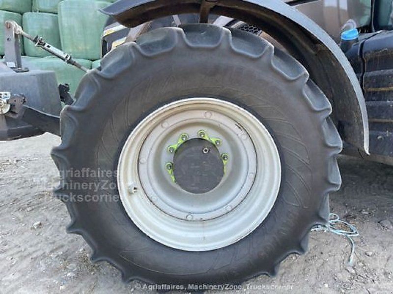 Valtra T235 VERSU