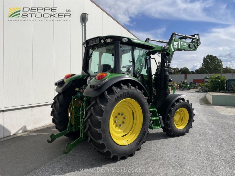 John Deere 6120M